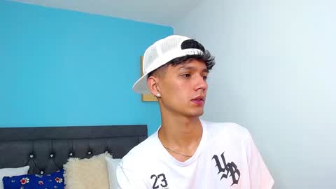 Connor online show from January 27, 9:00 pm