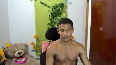 Ethan  online show from January 20, 11:10 pm