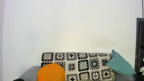 coupleblack_24 online show from October 17, 12:47 am