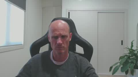 Snapshot of cptduckpants chatting on December 10, 12:34 am cptduckpants online show from December 10, 12:34 am