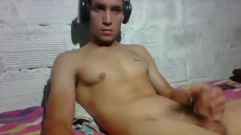 Snapshot of crazy_sex1995 chatting on October 2, 6:39 am crazy_sex1995 online show from October 2, 6:39 am