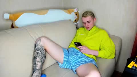 Alex online show from February 26, 5:07 pm