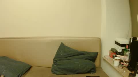 Snapshot of crazychika chatting on March 5, 8:55 pm Kelly online show from March 5, 8:55 pm
