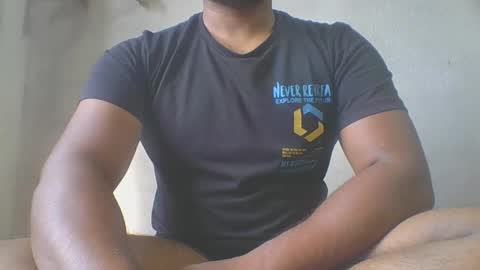 crazzy_booy online show from October 12, 3:22 am