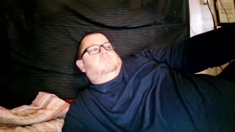 The hopeless romantic online show from February 6, 8:45 pm