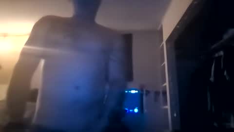 creepjm69 online show from November 10, 2:16 am