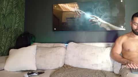 CRHISTIAN online show from March 22, 4:23 pm