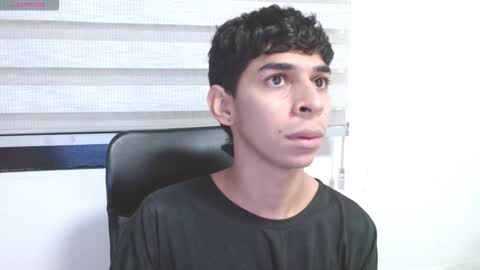 cristhian online show from September 12, 5:07 am