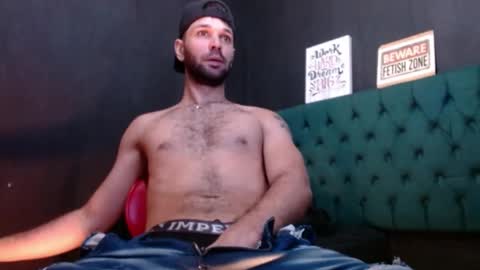 Snapshot of cristian_hot9 chatting on February 9, 5:22 pm cristian hot9 online show from February 9, 5:22 pm