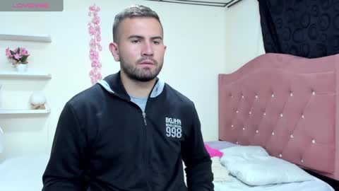 cris online show from December 16, 2:25 am