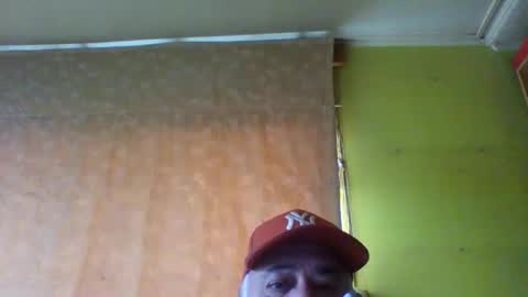 Snapshot of crmperez chatting on October 23, 8:23 pm crmperez online show from October 23, 8:23 pm