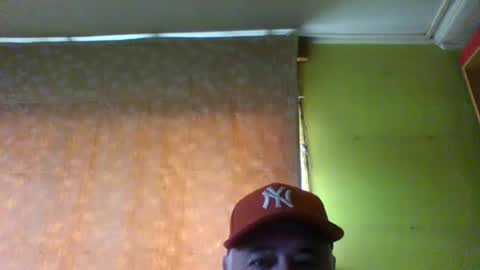 crmperez online show from December 3, 7:09 pm