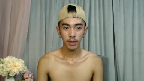 crocodale online show from March 24, 9:25 am