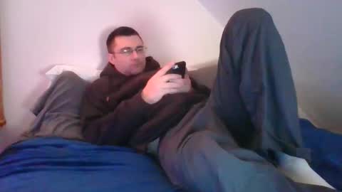 Crush380 online show from December 17, 1:02 am