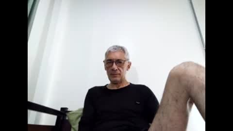 BIG UNCUT HARD COCK online show from December 14, 12:33 pm