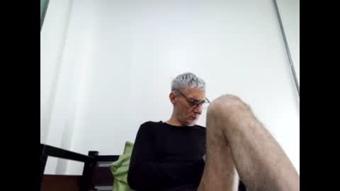 BIG UNCUT HARD COCK online show from January 12, 1:53 am