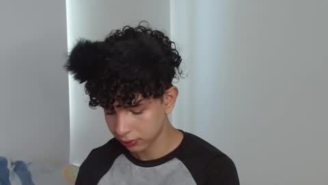 Cuddly online show from December 3, 4:06 pm