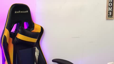 DAVID online show from February 17, 7:02 pm