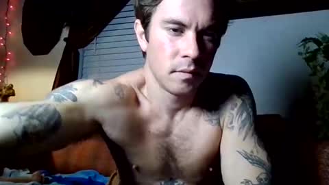 Charlie Mitchell   online show from December 22, 2:53 am