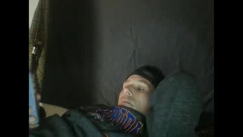 Snapshot of cumslutboi27 chatting on January 16, 6:03 am cumslutboi27 online show from January 16, 6:03 am