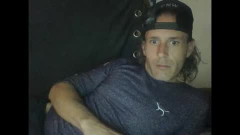 Snapshot of cumslutboi27 chatting on January 17, 3:23 am cumslutboi27 online show from January 17, 3:23 am