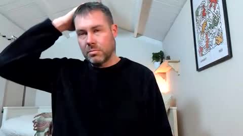 Adam online show from November 3, 1:10 am