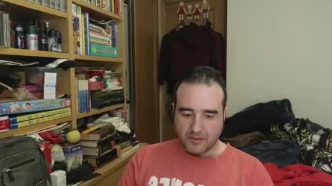 curiosillo1983 online show from April 18, 7:07 pm