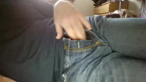 curiosthings online show from February 11, 8:30 am