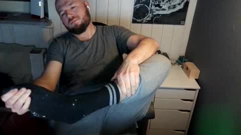 curious_one_germ online show from March 4, 7:54 pm