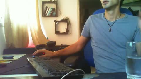 Snapshot of curiousgenie chatting on September 23, 12:37 pm curiousgenie online show from September 23, 12:37 pm