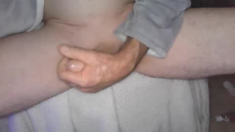 Cut Guy online show from December 22, 5:12 am