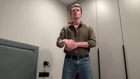 cute_skywalker online show from October 7, 4:44 pm