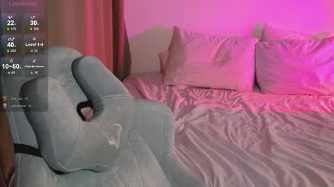 Thomas -  online show from March 25, 7:07 pm