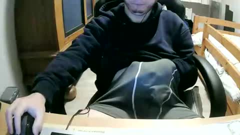 Cuteboy090 online show from November 26, 12:02 am