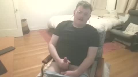 Walker online show from April 11, 11:52 pm