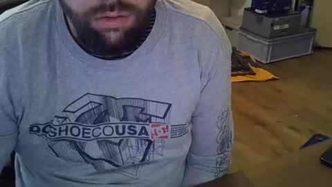 cyrsug online show from December 14, 2:13 pm