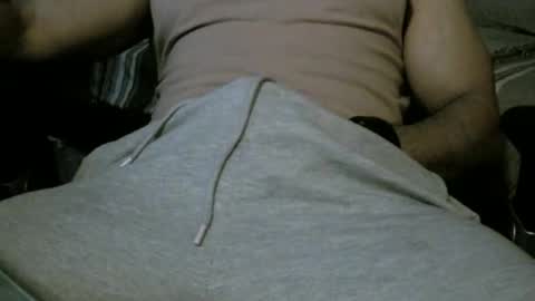 cyrus225 online show from December 5, 11:50 am