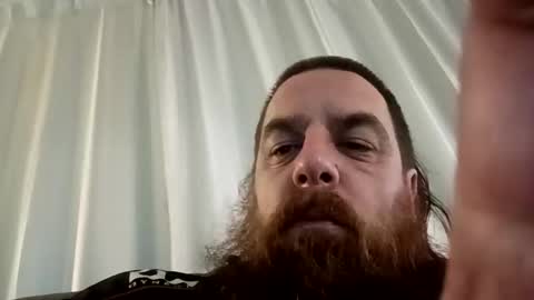 D online show from November 25, 8:49 am