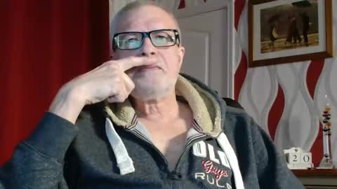 Snapshot of daddiescockforyou chatting on February 20, 9:09 pm Brian ... online show from February 20, 9:09 pm