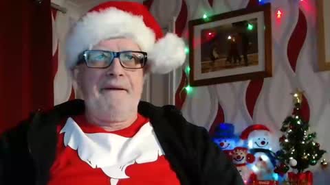 Snapshot of daddiescockforyou chatting on December 12, 9:04 pm Brian ... online show from December 12, 9:04 pm