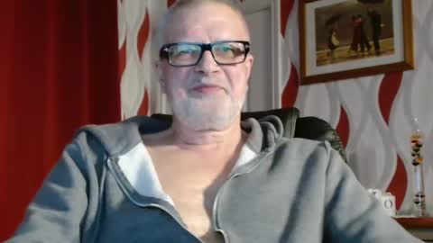Snapshot of daddiescockforyou chatting on January 10, 9:10 pm Brian ... online show from January 10, 9:10 pm