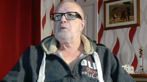 Snapshot of daddiescockforyou chatting on January 6, 9:00 pm Brian ... online show from January 6, 9:00 pm