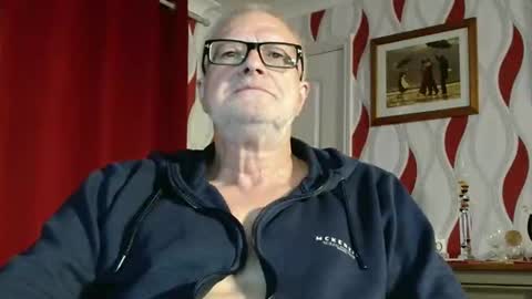 Snapshot of daddiescockforyou chatting on September 30, 8:12 pm Brian ... online show from September 30, 8:12 pm