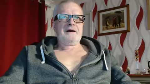 Snapshot of daddiescockforyou chatting on March 4, 9:11 pm Brian ... online show from March 4, 9:11 pm