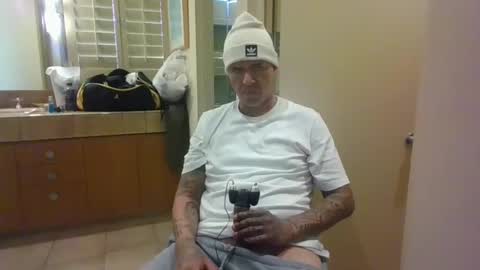 Snapshot of daddyjayare760 chatting on December 15, 5:53 pm daddyjayare760 online show from December 15, 5:53 pm