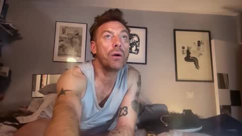 daddyswede23 online show from February 11, 5:01 am