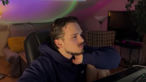 Daimon  online show from February 16, 3:32 pm