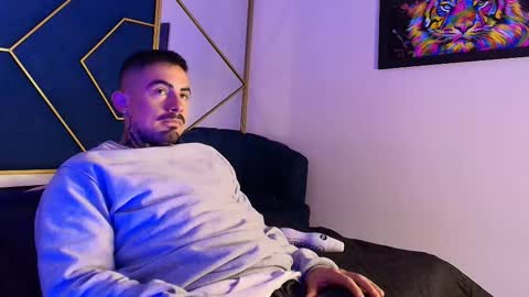 Dallas whitee online show from March 23, 12:44 pm