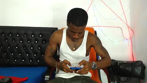 damian_hart_24cm online show from February 2, 4:15 pm