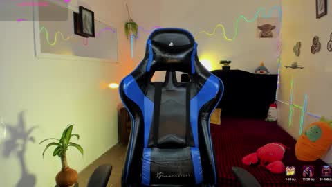 Damian online show from February 15, 7:51 am